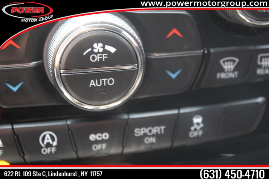 2019 Jeep Grand Cherokee Altitude 4x2 photo