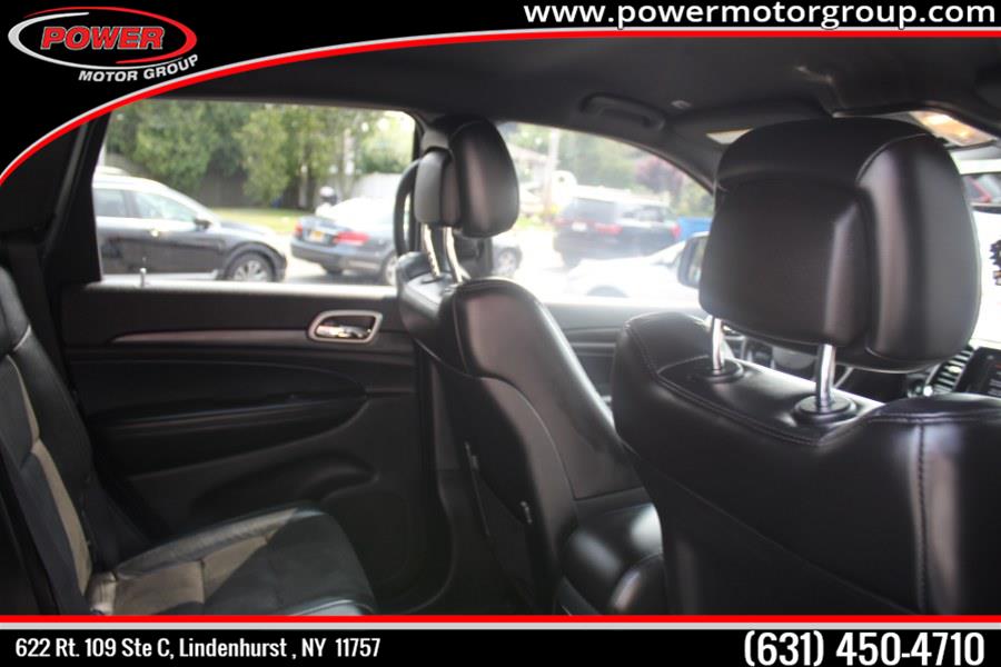 2019 Jeep Grand Cherokee Altitude 4x2 photo