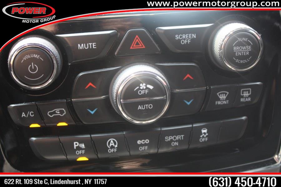 2019 Jeep Grand Cherokee Altitude 4x2 photo