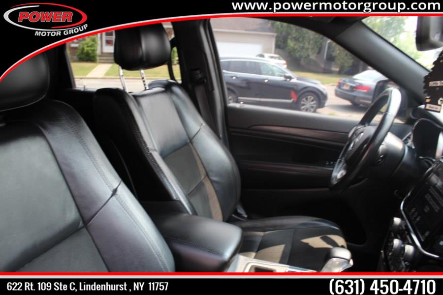 2019 Jeep Grand Cherokee Altitude 4x2 photo