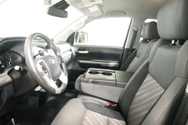 2019 Toyota Tundra SR5 photo