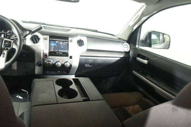 2019 Toyota Tundra SR5 photo