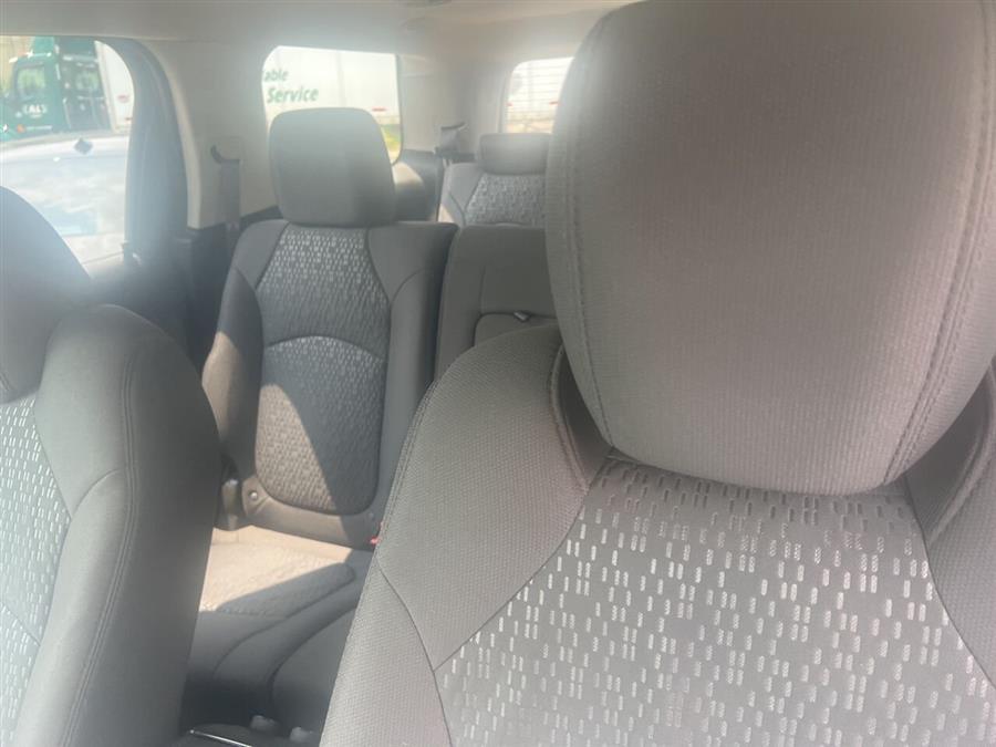 2012 GMC Acadia SL photo
