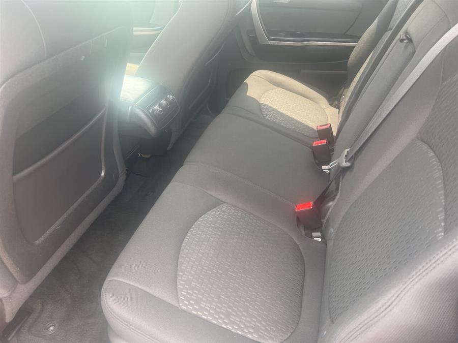 2012 GMC Acadia SL photo