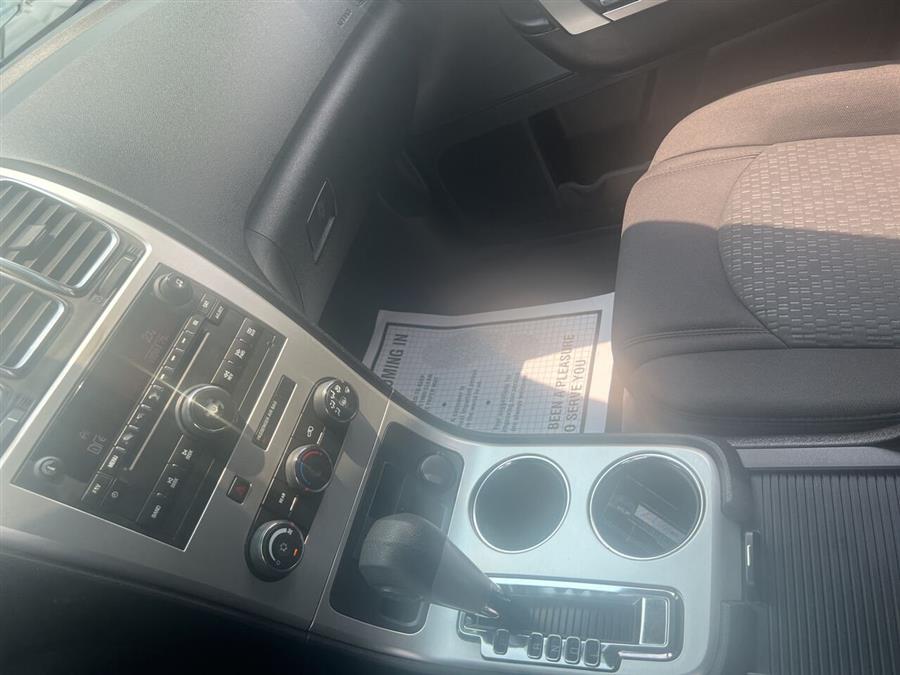 2012 GMC Acadia SL photo