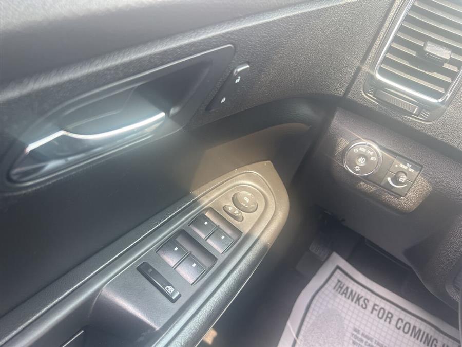 2012 GMC Acadia SL photo