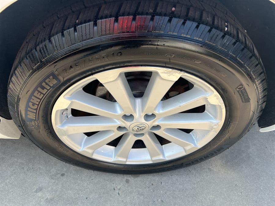 2009 Toyota Venza photo