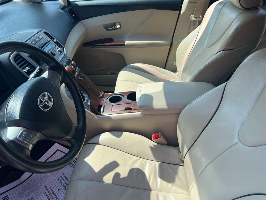2009 Toyota Venza photo