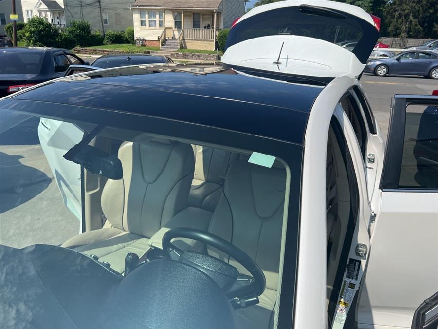 2009 Toyota Venza photo