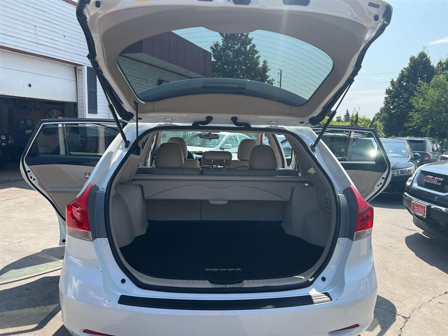 2009 Toyota Venza photo