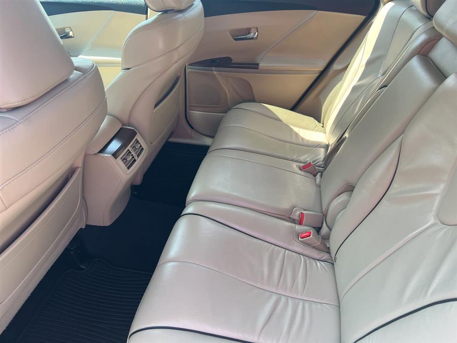 2009 Toyota Venza photo