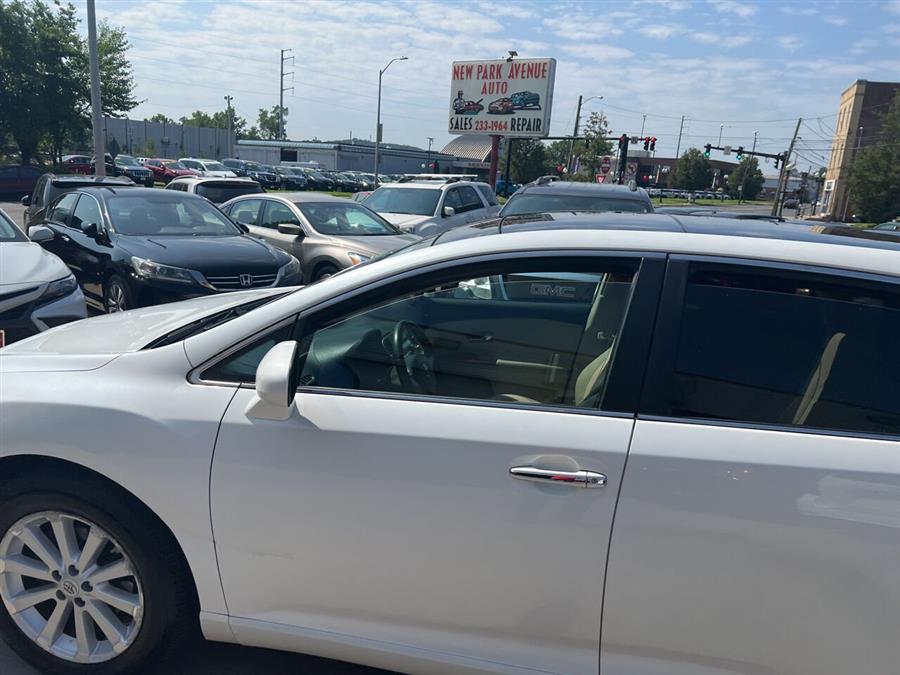 2009 Toyota Venza photo
