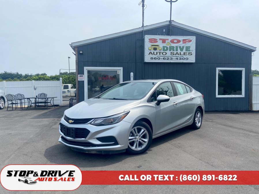 2017 Chevrolet Cruze 4dr Sdn 1.4L LT w/1SD photo