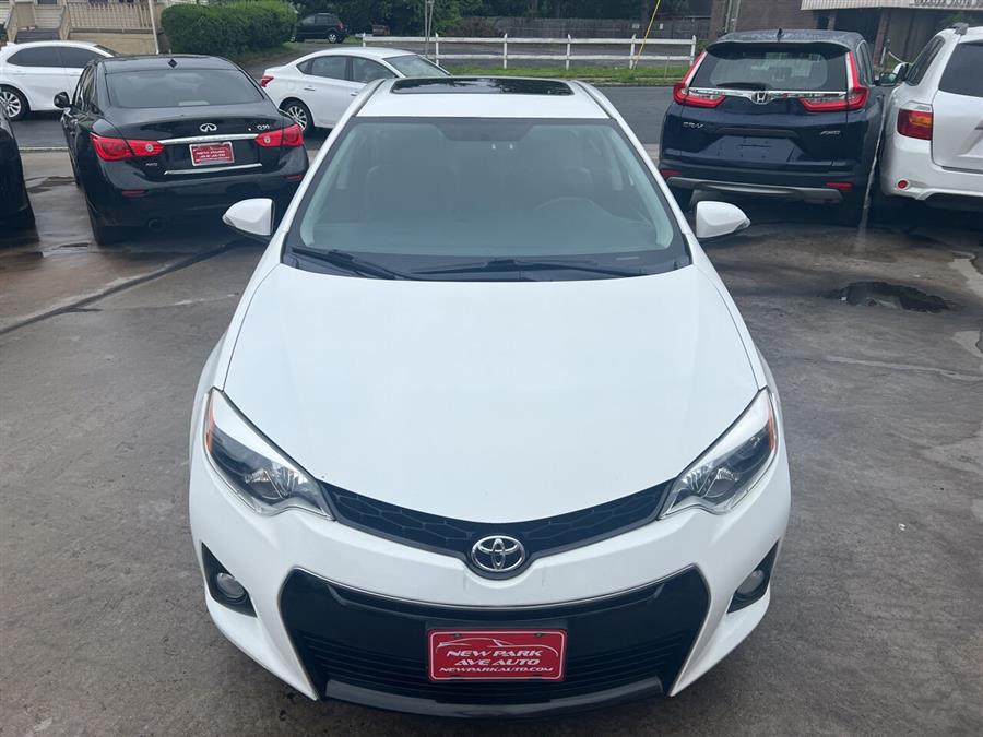 2014 Toyota Corolla L photo