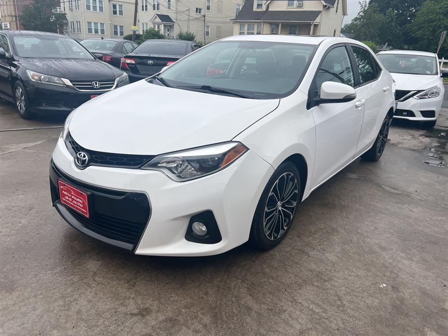 2014 Toyota Corolla L photo