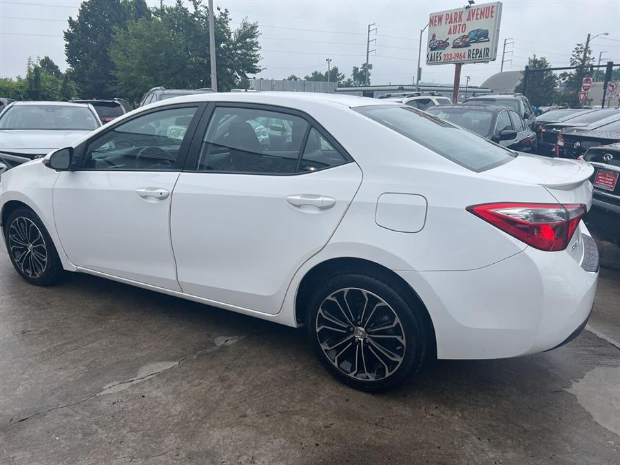 2014 Toyota Corolla L photo