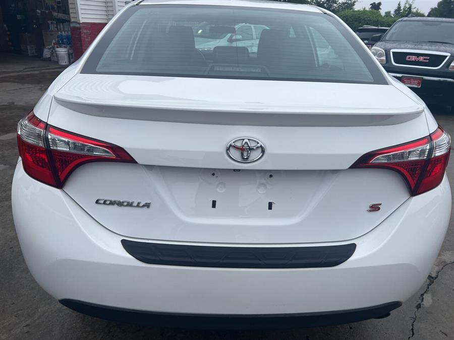 2014 Toyota Corolla L photo