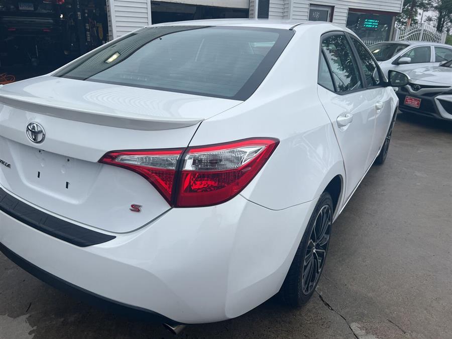 2014 Toyota Corolla L photo