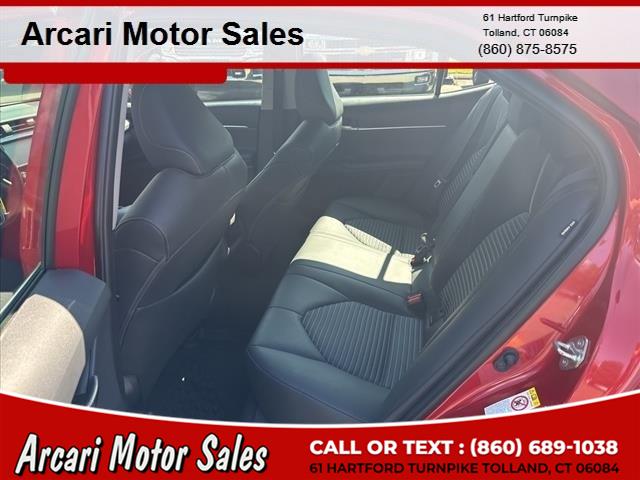 2019 Toyota Camry SE Auto (Natl) photo