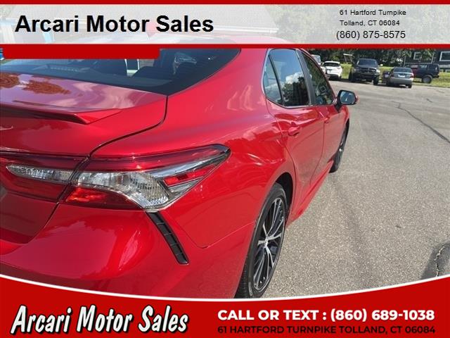 2019 Toyota Camry SE Auto (Natl) photo