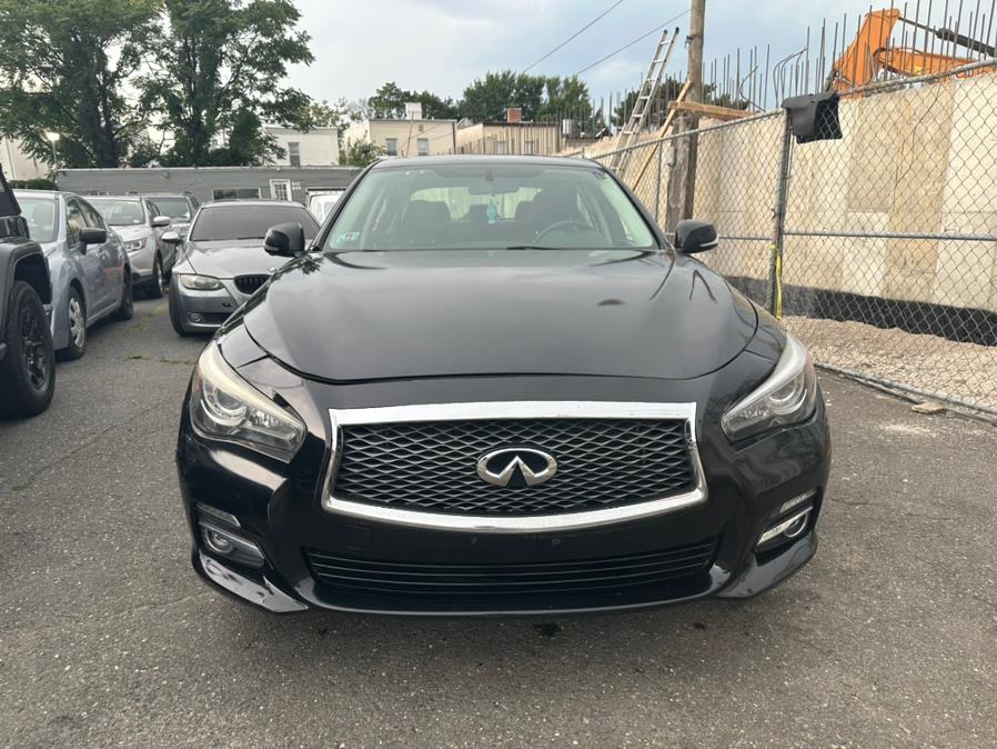 2015 Infiniti Q50 4dr Sdn Premium AWD photo