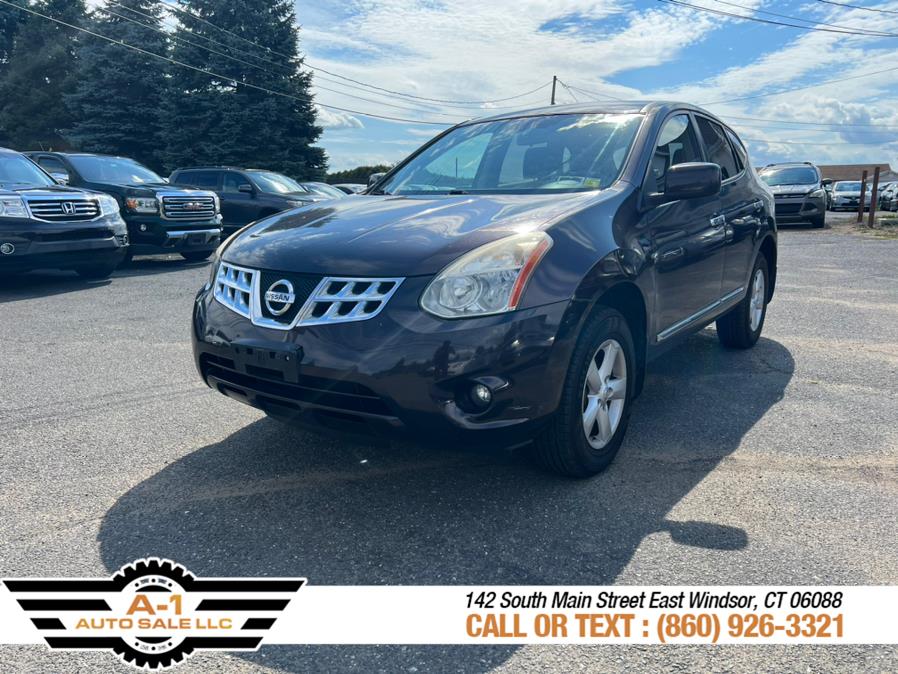 2013 Nissan Rogue S photo