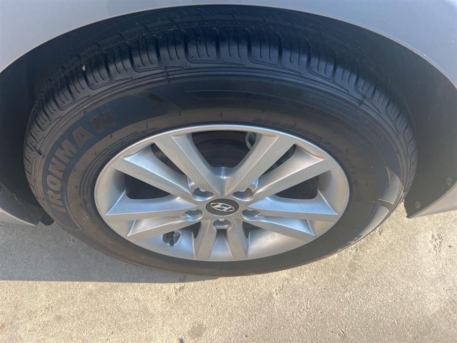 2016 Hyundai Sonata SE 4dr Sedan photo