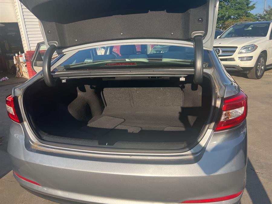 2016 Hyundai Sonata SE 4dr Sedan photo