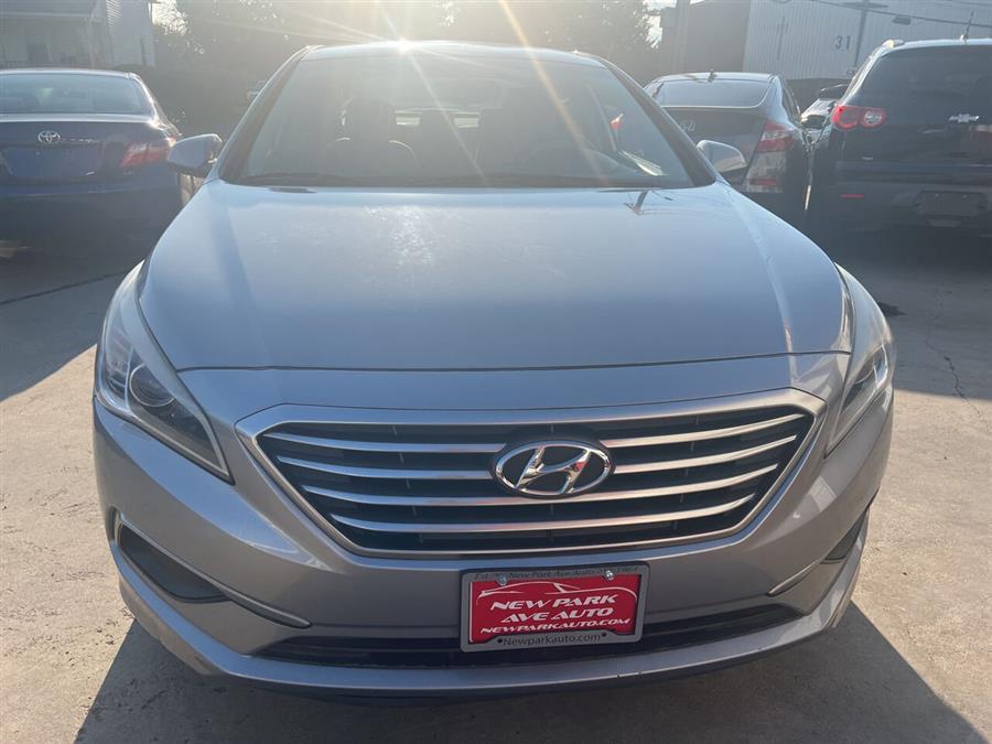 2016 Hyundai Sonata SE 4dr Sedan photo