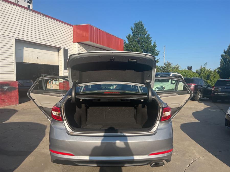 2016 Hyundai Sonata SE 4dr Sedan photo