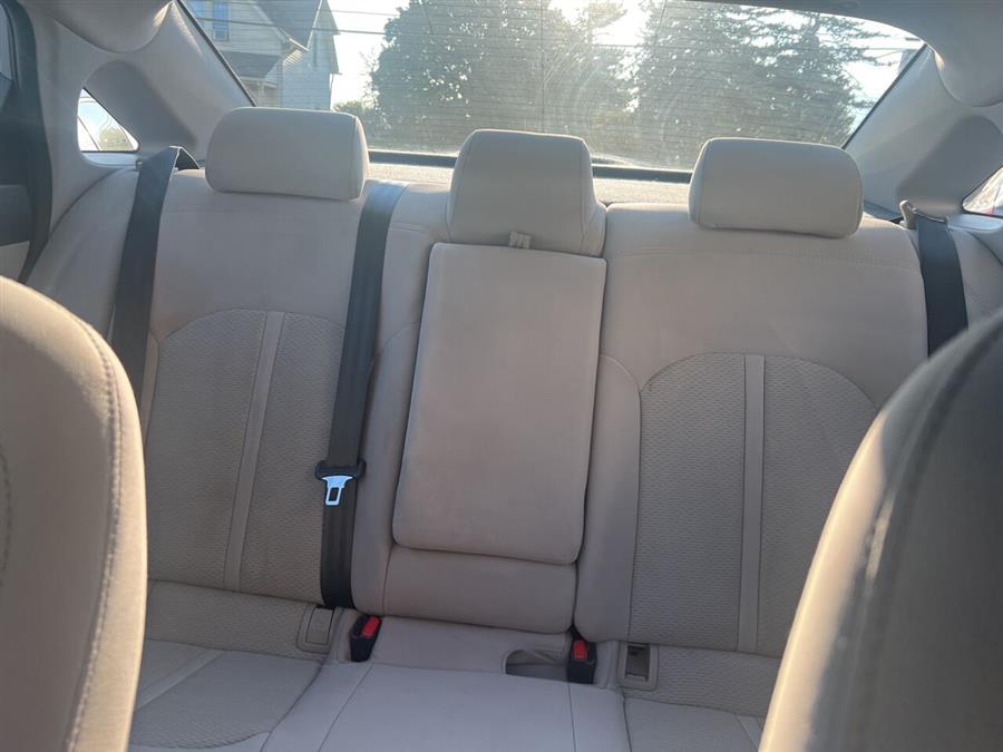 2016 Hyundai Sonata SE 4dr Sedan photo