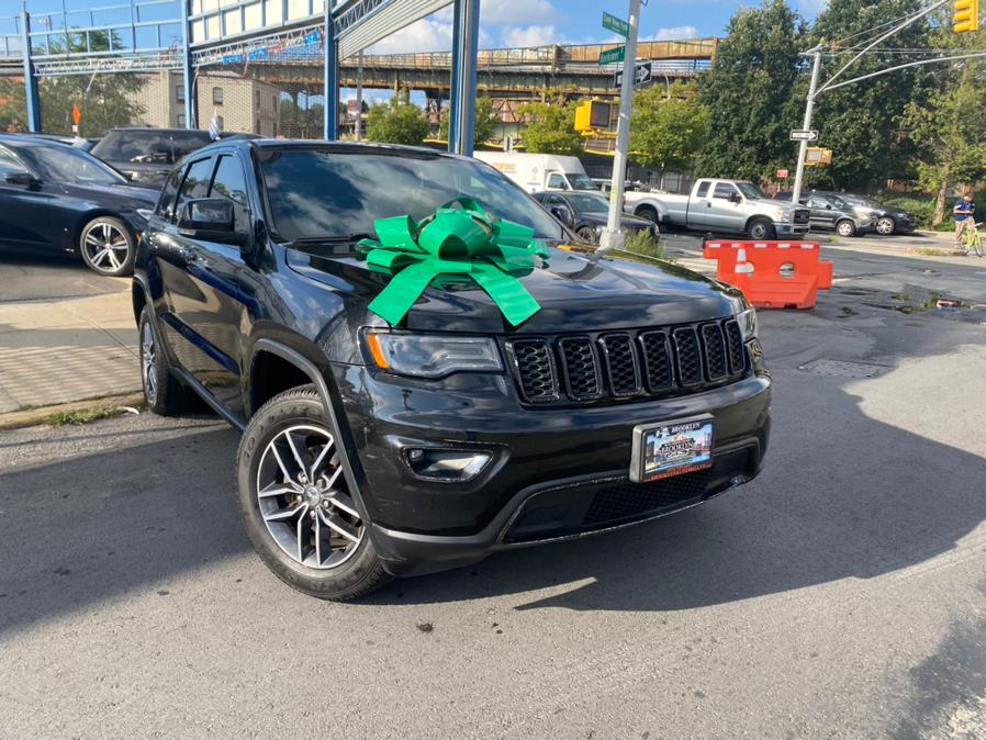 2017 Jeep Grand Cherokee Limited 4x4 photo