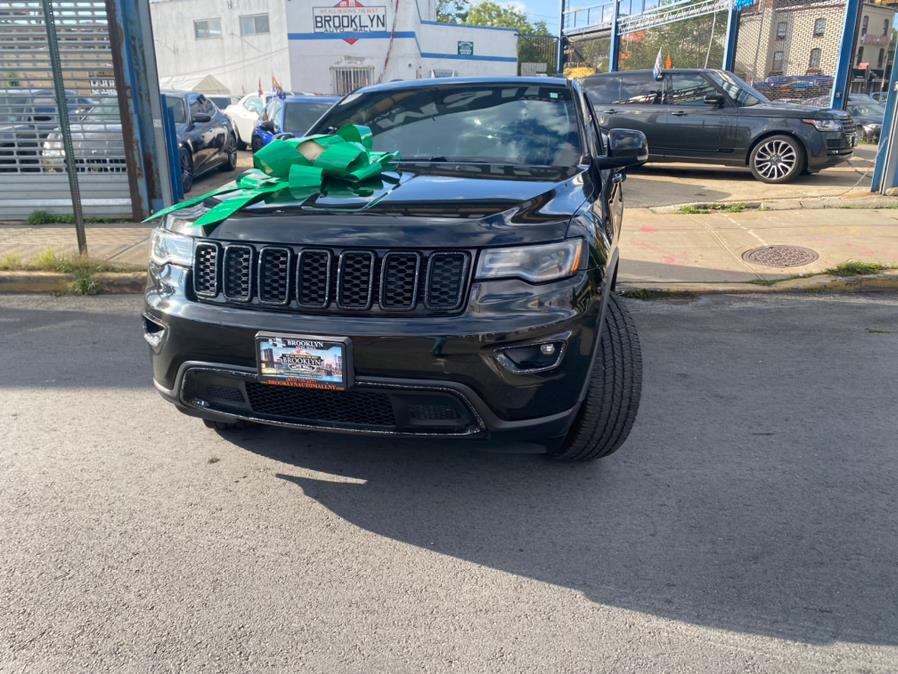 2017 Jeep Grand Cherokee Limited 4x4 photo