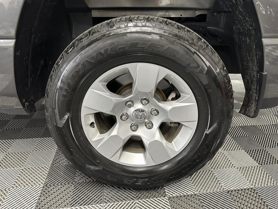 2020 RAM 1500 Big Horn 4x4 Quad Cab 6''4