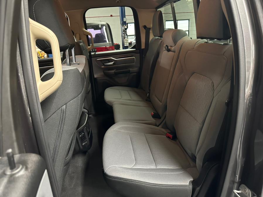 2020 RAM 1500 Big Horn 4x4 Quad Cab 6''4