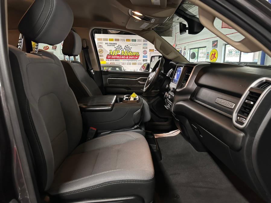 2020 RAM 1500 Big Horn 4x4 Quad Cab 6''4