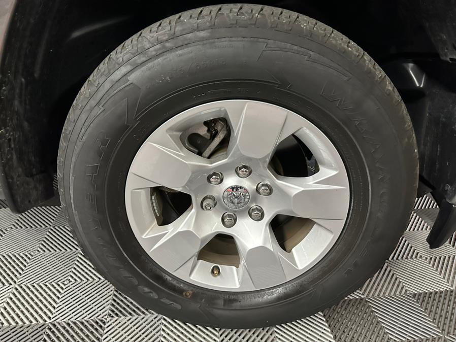 2020 RAM 1500 Big Horn 4x4 Quad Cab 6''4