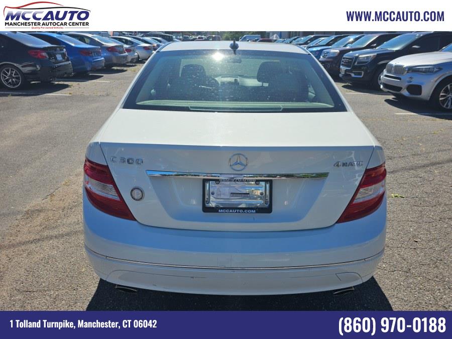 2011 Mercedes-Benz C-Class C300 4MATIC Luxury photo