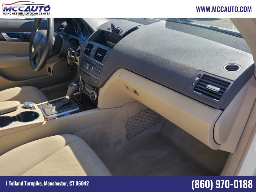 2011 Mercedes-Benz C-Class C300 4MATIC Luxury photo