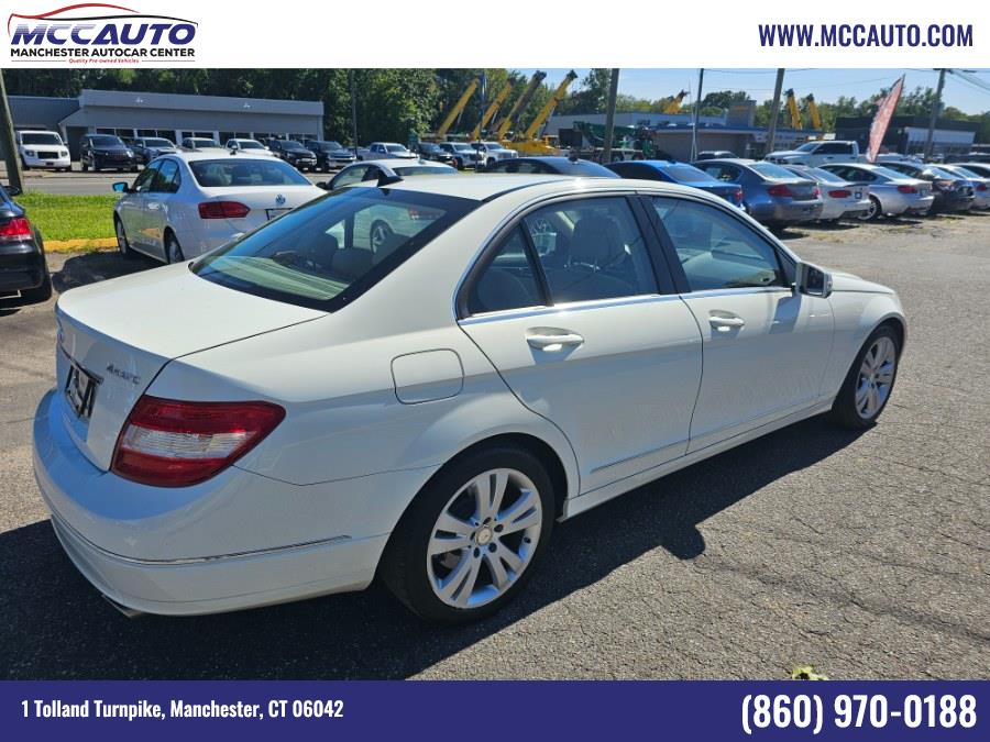 2011 Mercedes-Benz C-Class C300 4MATIC Luxury photo