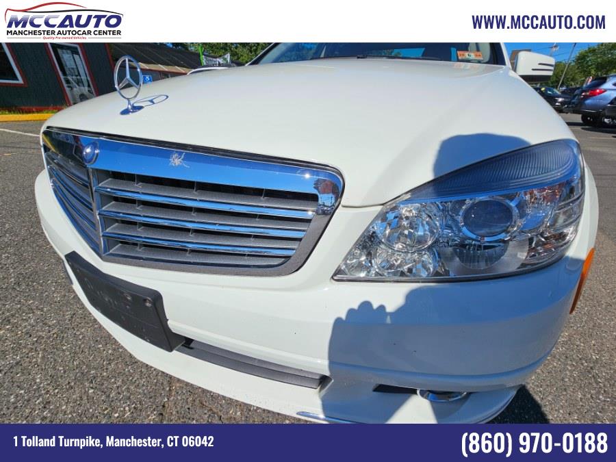 2011 Mercedes-Benz C-Class C300 4MATIC Luxury photo