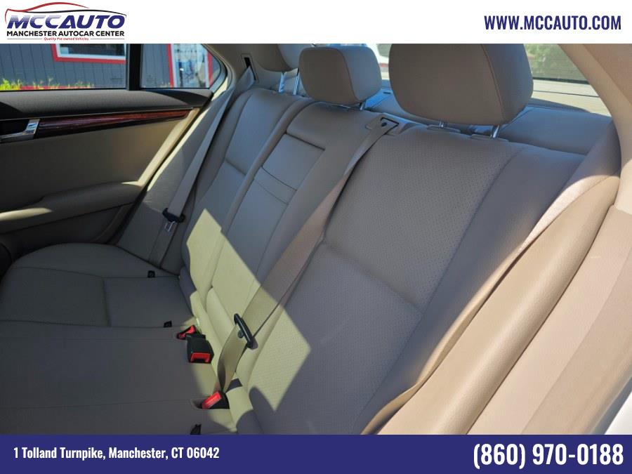 2011 Mercedes-Benz C-Class C300 4MATIC Luxury photo