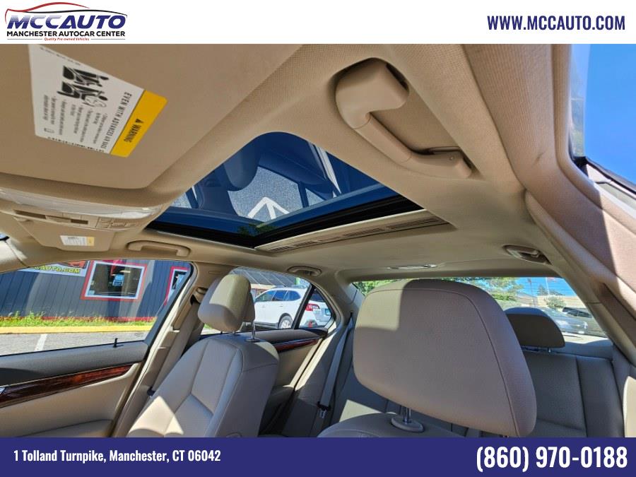 2011 Mercedes-Benz C-Class C300 4MATIC Luxury photo