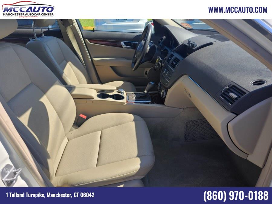 2011 Mercedes-Benz C-Class C300 4MATIC Luxury photo