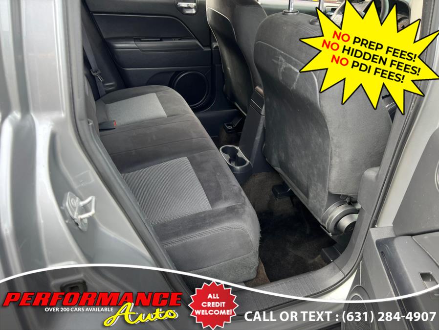 2016 Jeep Compass 4WD 4dr Sport photo