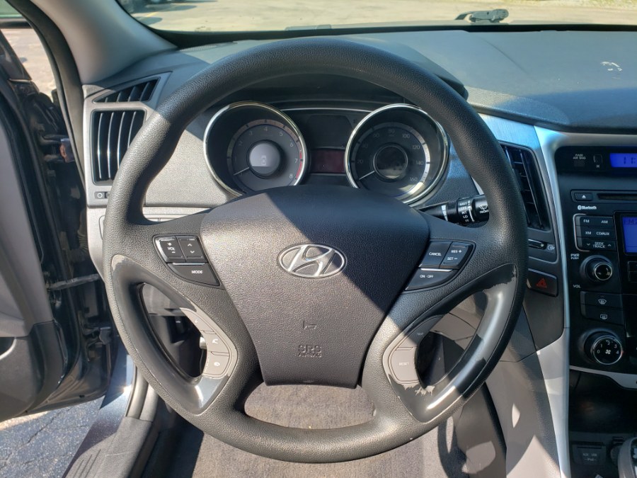 2011 Hyundai Sonata GLS photo