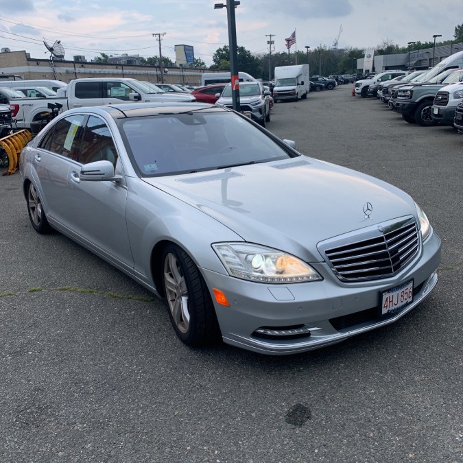 2012 Mercedes-Benz S-Class S550 4MATIC photo