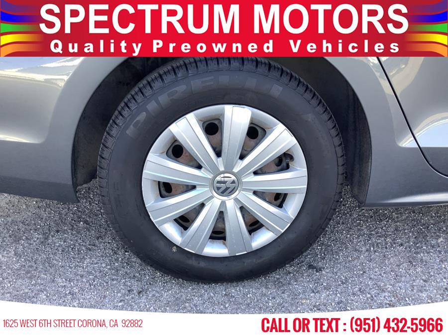 2014 Volkswagen Jetta S photo