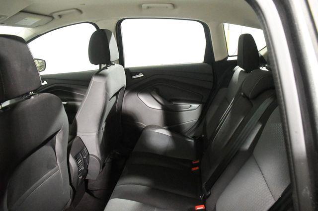 2017 Ford C-Max Hybrid SE photo