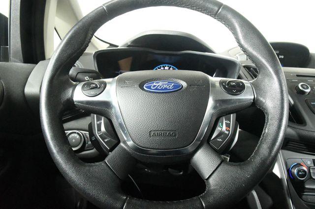 2017 Ford C-Max Hybrid SE photo
